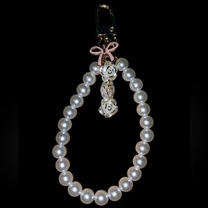 Hand Crafted Acrylic Pearl Bag Charm/Key Chain